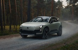 Volvo EX60 Cross Country, 2026, front